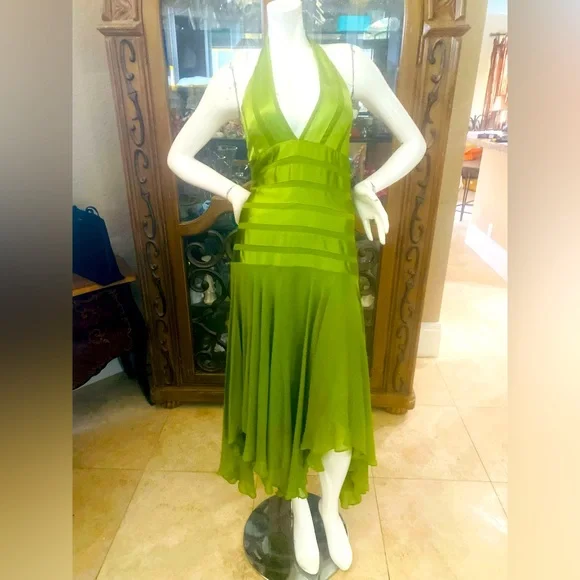 BCBGMAXAZRIA BCBG Lime Green Silk Halter Dress Sz 6